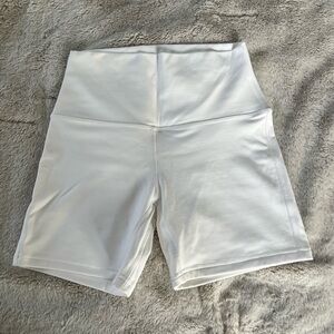 lululemon white Align Short 5”